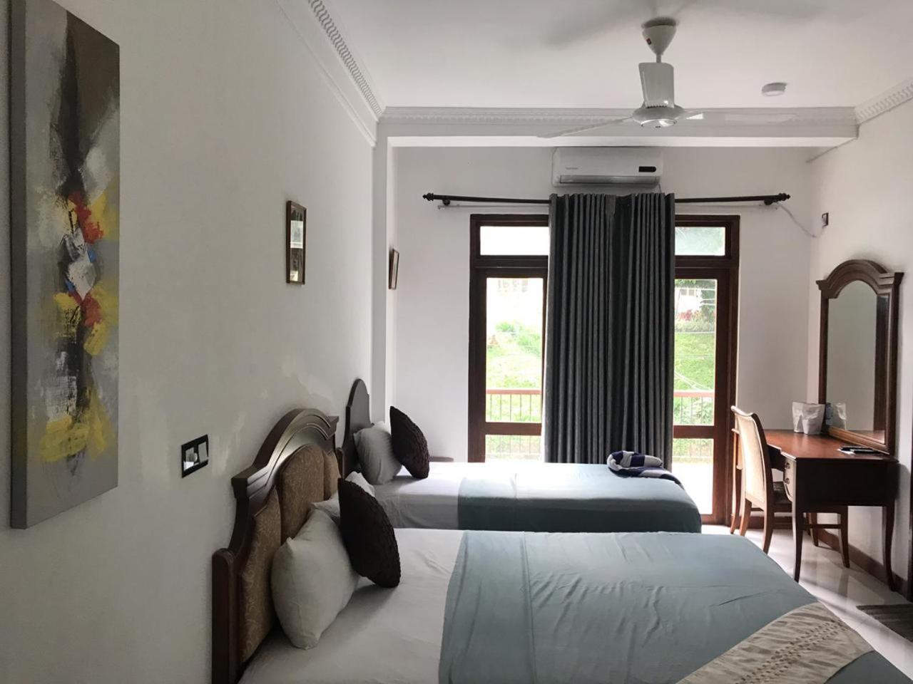 Eagle'S Residence Kandy Exterior photo